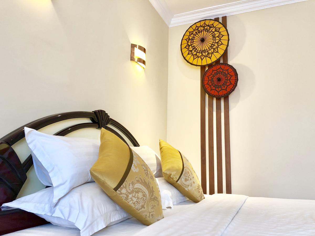 Taunggyi Hotel Exterior foto